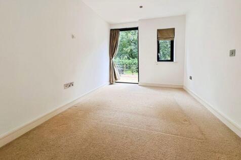 Woodridge, Bridgend, CF31 4PE photo 4