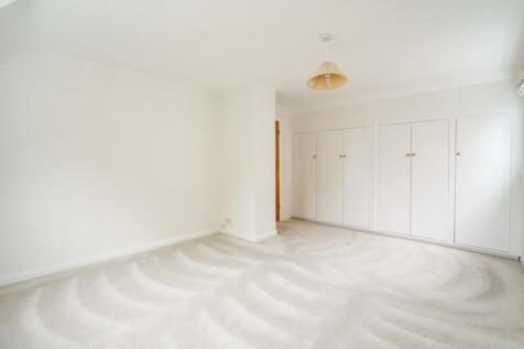 Walkwood Rise Beaconsfield HP9 photo 4