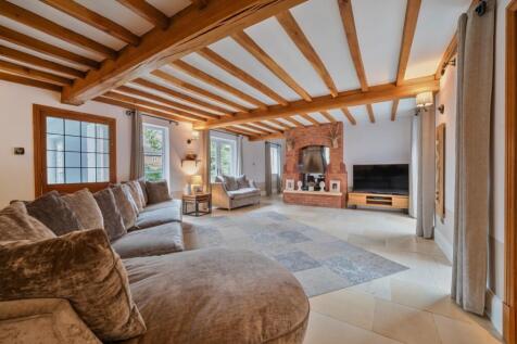 1360380-103-68e945cd6453c-ARW-1