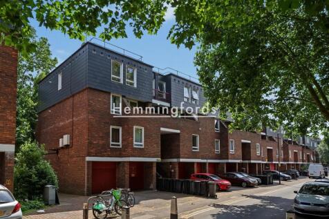 101 Reedham Close N17 9PY-15.jpg