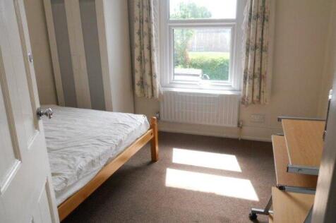 victoria-place-kt17-1bx-897870