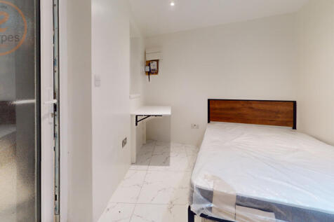 Bedroom (32)