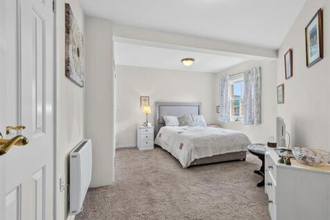 Saxton Mee 20 Royal Oak Place 0004.jpg