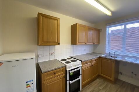 Blaydon Court, Metchley Lane, Birmingham photo 5