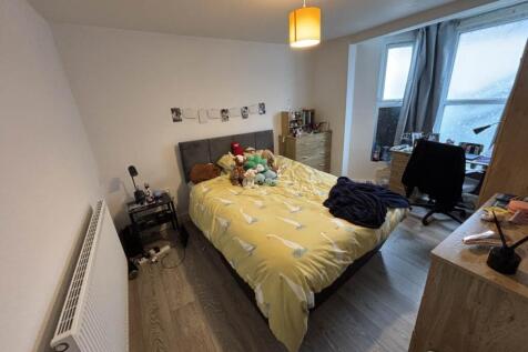 6-bed house on Cathays Terrace, , , , £3,240/mo