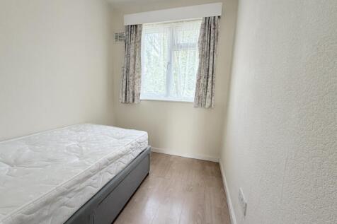 Mitford Road London N19 photo 5
