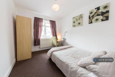 Cheviot Gardens, London, NW2 photo 4