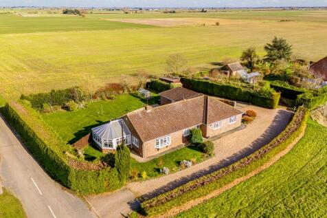 Keppel Gate (Amber Hill)-1