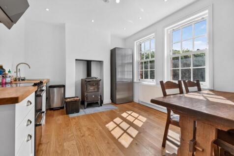 Kitchen (1)