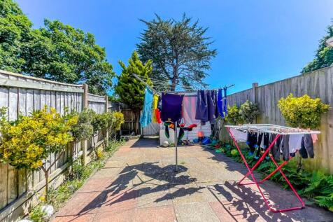 47 chesildene garden