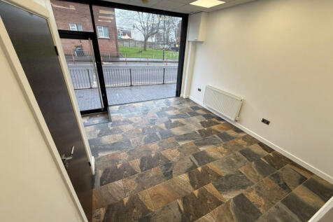 Commercial property to rent Bradford Street, Birm