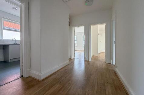 49 Roman Road-2.jpg