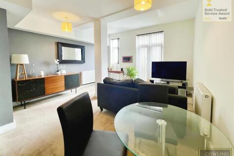 Wickford, SS12 - property photo
