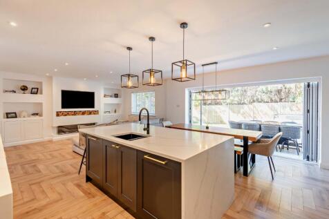 Kitchen/Sitting Room