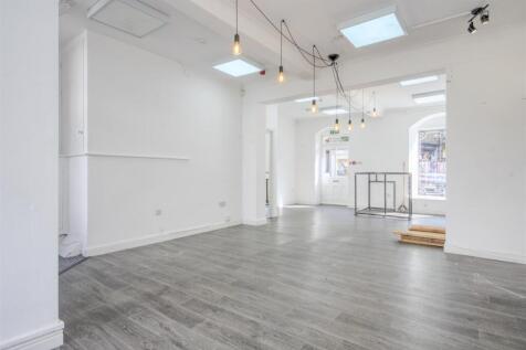 Commercial Property to rent Image 3