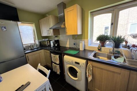 Wickham Road, Witham, Essex photo 4