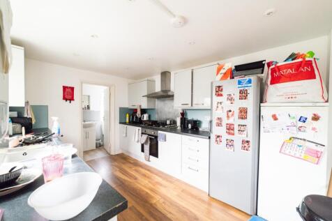 Call 02920 454555 to secure your viewing_1