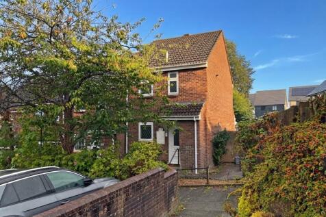 Rolston Close 69 - Front.jpg