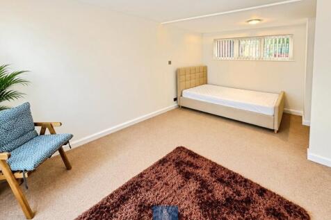 Open Plan Bedroom and Living Area