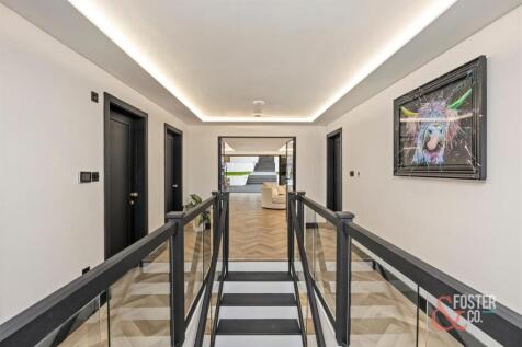 Valley Drive, 140_020.JPG