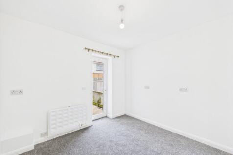 CAM03519G0-PR0356...