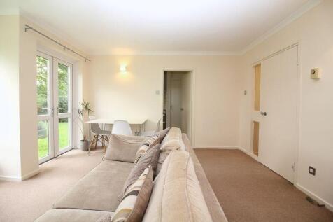 Adderstone Crescent, Newcastle Upon Tyne photo 4