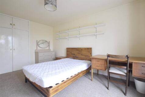 Albemarle Gate, Cheltenham, Gloucestershire, GL50 photo 4