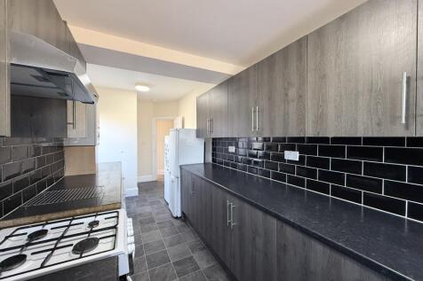 Bursledon Road,  photo 4