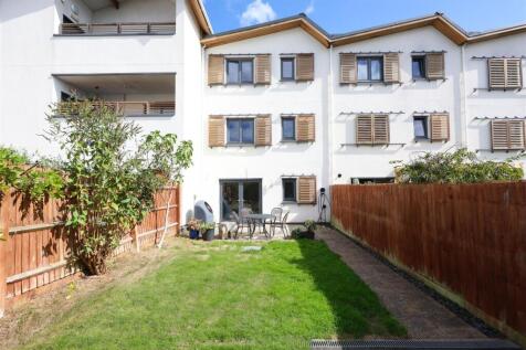 14 Kynaston View 8.JPG