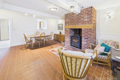 Reception/Diningroom