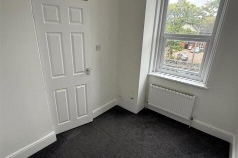 Brighton Road, Rhyl, LL18 photo 3