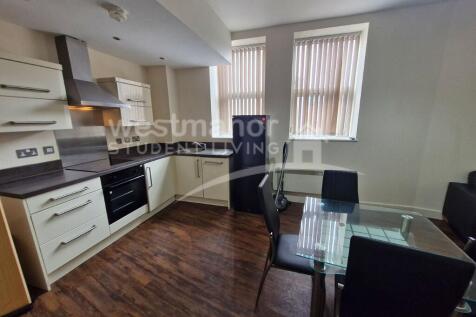 FLAT 17