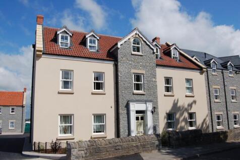 2-bed flat on The Cross, Street, £950/mo