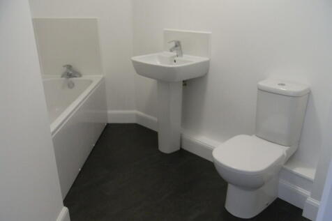 Flaxton Court, Bradford photo 5