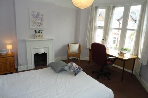 Edington Avenue, Heath, Cardiff photo 5