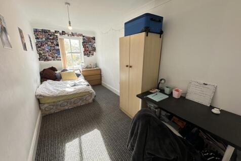 Denison Road, Victoria Park, £135pppw photo 4
