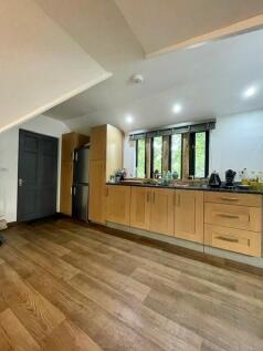 loftflat-kitchen.jpg