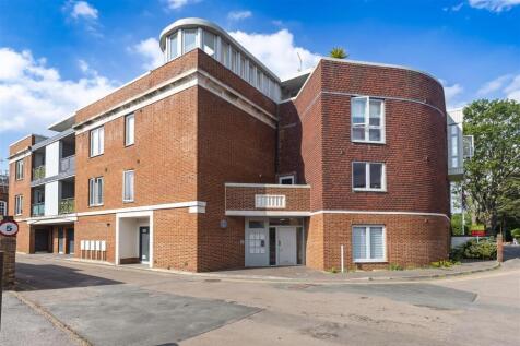 4 the old court   (23).jpg