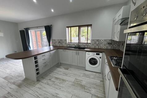 Kitchen 3