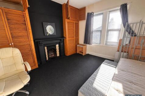 Heaton, Newcastle upon Tyne, NE6 2QX photo 5