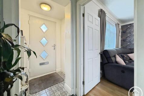 Porch / Hall