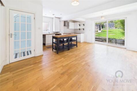 Kitchen/Family Room