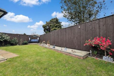 Rear garden view 2