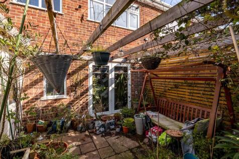 111 Eastwood Road (Fishtoft)-9.jpg