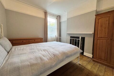 bedsit one