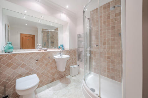 Ensuite Shower Room