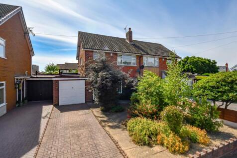 26 Langley Gardens-16.jpg