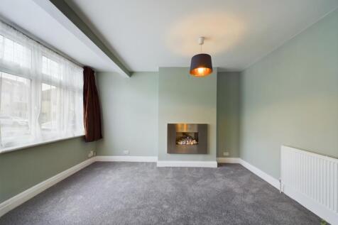 Presented by Clinton at EweMove Bexleyheath and Da