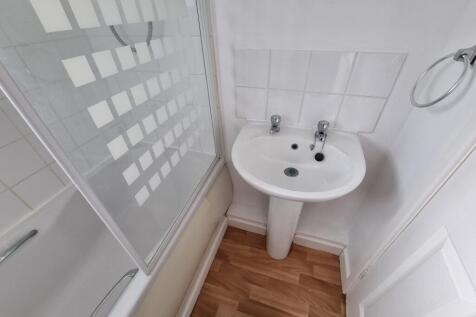 125A Brunswick Street, Leamington Spa photo 2