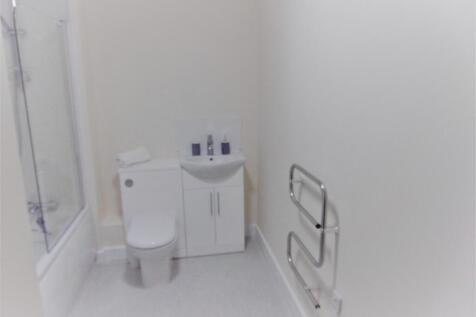 Castle Court, The Minories, Dudley, DY2 photo 5